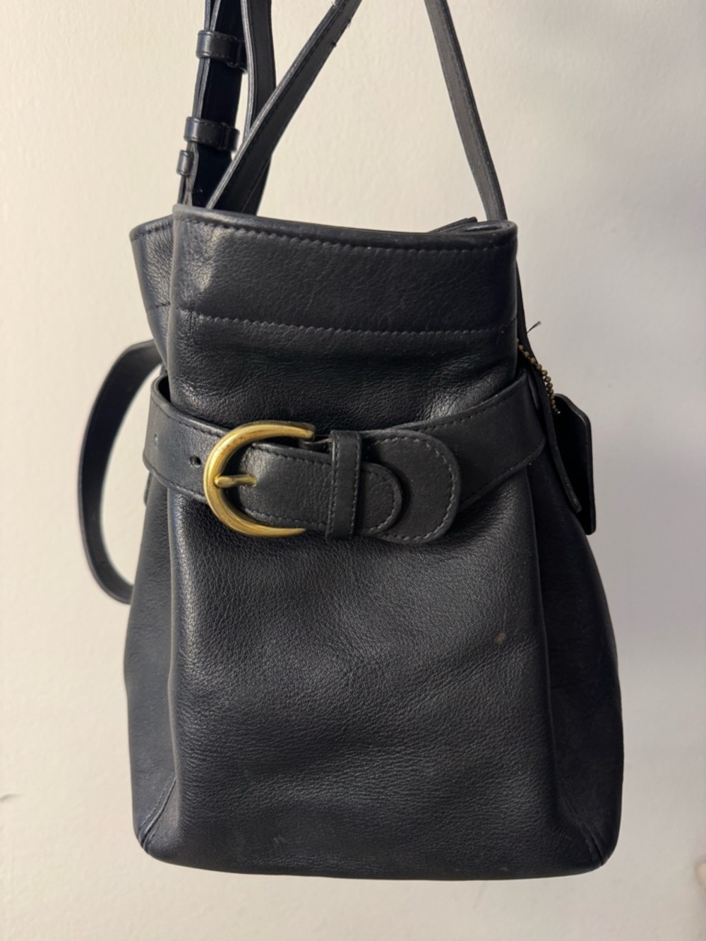 Vintage coach black soho pouch